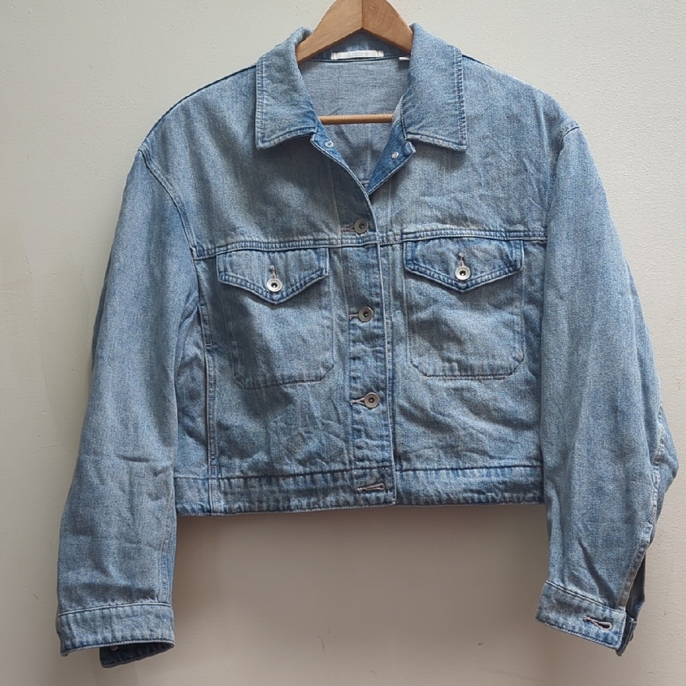 Uniqlo Light Blue Jean Jacket for Women